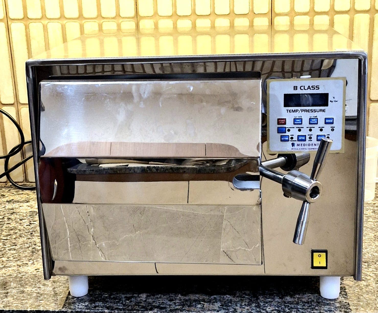 Autoclave Sterilizer — Hospital-Grade Sterilization