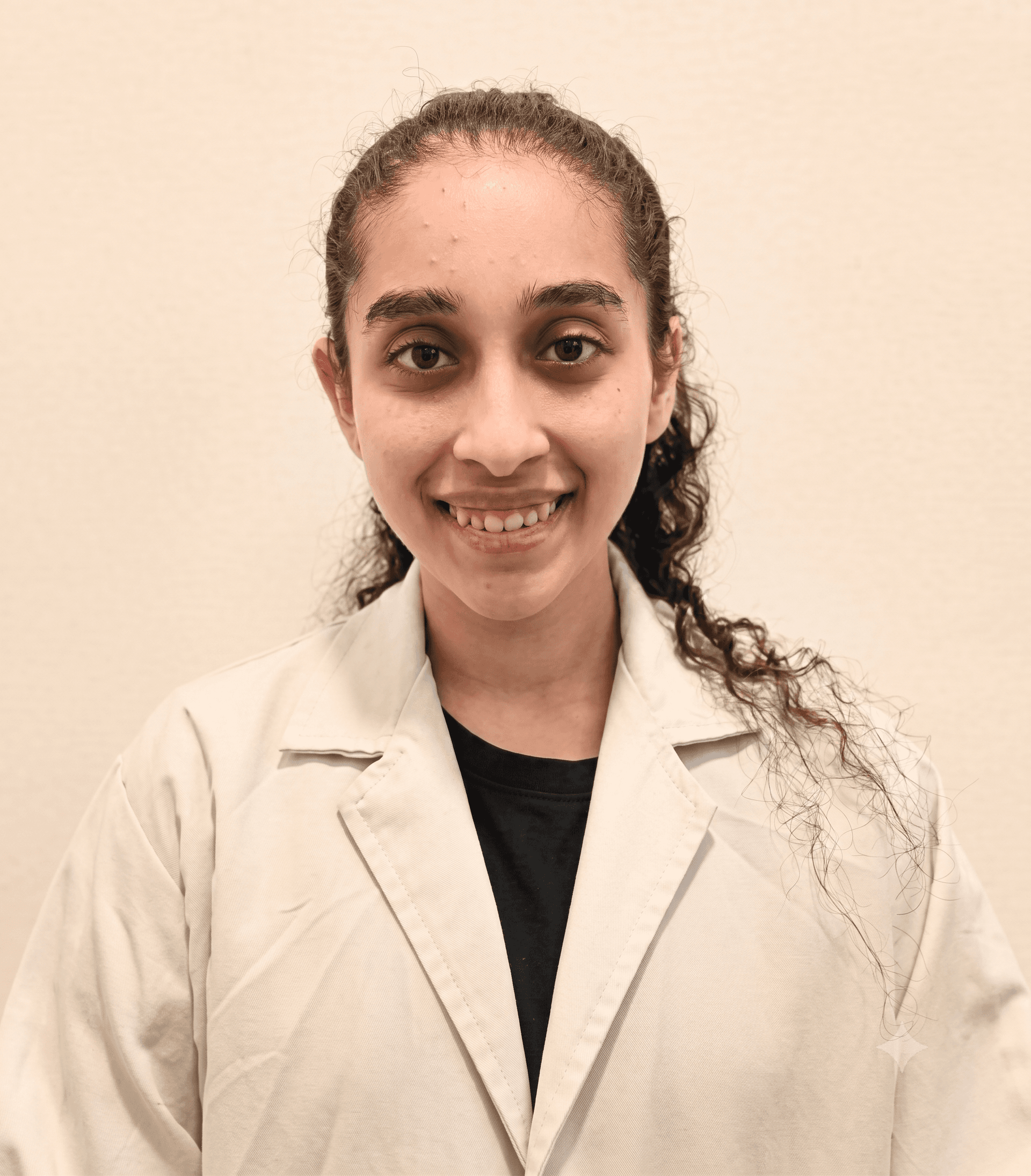 Dr. Zuwaina Khan